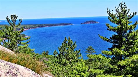 Lake Superior, Marquette MI (6000x3300) (OC) : r/EarthPorn