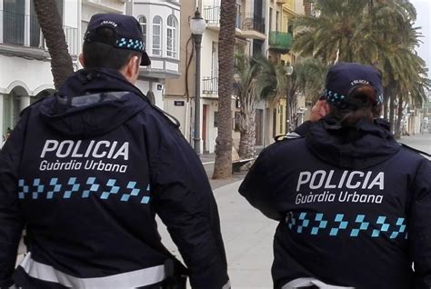 Busquen A Badalona Lautor De Dos Trets A Un Home Al Mig Del Carrer S