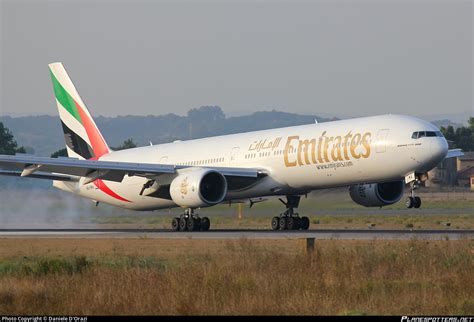 A Emv Emirates Boeing H Photo By Daniele D Orazi Id