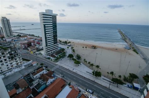 Praia De Iracema Mas Tamb M De Hist Ria E Resist Ncia Fortaleza