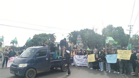 Demo Tolak UU Cipta Kerja Di Bengkulu Berlanjut Ratusan Massa HMI