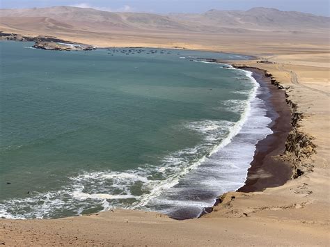 Playa Roja Paraca Peru Rperu