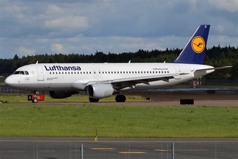 Lufthansa D Aizi Airbus A Anna Zvereva Flickr