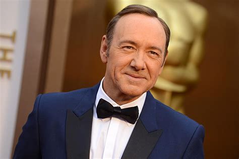 Kevin Spacey è gay Lui risponde al gossip Lasciatemi in pace
