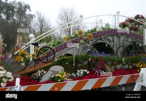 Pasadena, California, USA 3rd January 2023 Rose Parade Floats on ...