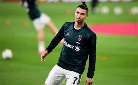 Ảnh Ronaldo Ngầu Nhất Bí Quyết Ghi Bàn Vĩ Đại Của Siêu Sao