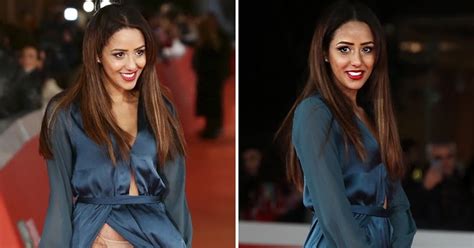 Milky Hot Thighs Legs Of Indian Celebs Actress Zaina Dridi Hottest Dress Gone Wrong At Th