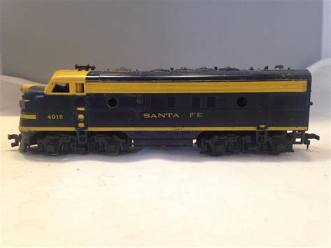 Tyco Mantua Vintage Emd F9a Freight Red Box Era Lighted Atandsf Santa Fe