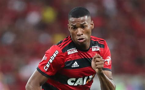 M Naco Prepara Venda De Jean Lucas E Flamengo Pode Ter Lucro