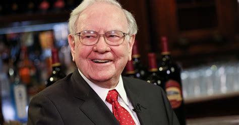 Warren Buffetts Reading Routine Could Make You Smarter Suggests Science