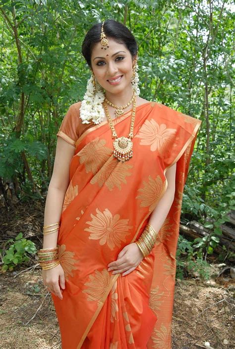 Village Tamil Girls Saree Saree Girl Hd Phone Wallpaper Pxfuel