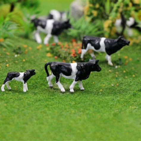 Ensemble de 30 figurines animales peintes à l échelle HO modèles de