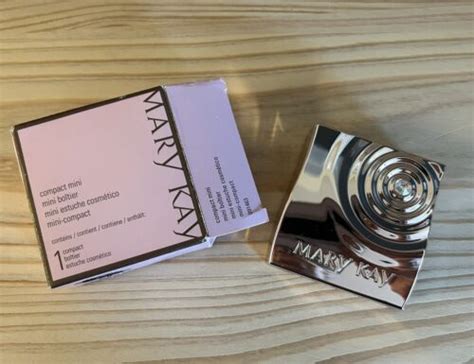 Mary Kay Compact Mini Rose Gold Limited Edition W Rhinestone