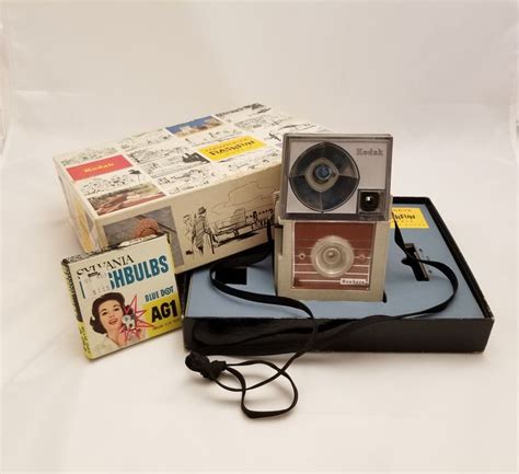 Kodak Hawkeye Flashfun Camera Retro Camera 1960s Mid Etsy Retro