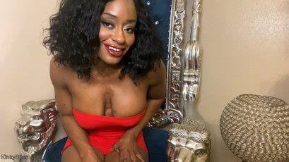 Horny Ebony Ashley Star Cumming Over And Over 9 Photos