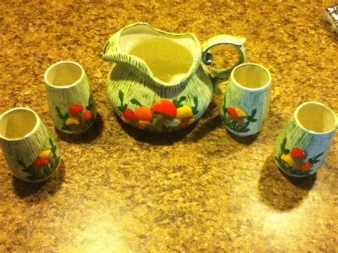 1974 Arnel Pottery Pottery Tableware Serving Bowls