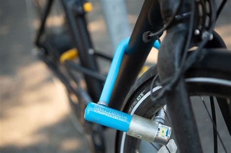 Best Way To Lock Bike EBikeAI