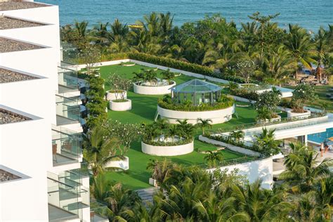 Khu nghỉ dưỡng đẳng cấp Premier Residences Phu Quoc Emerald Bay