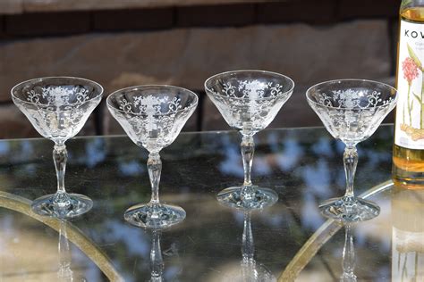 4 Vintage Etched Crystal Cocktail ~ Martini Glasses Fostoria Florentine 1933 1943 Vintage