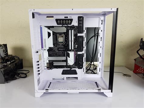 How To Build A White Gaming PC - Tech4Gamers