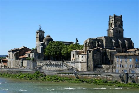 Photos Du Gard Et Prises La Ville De Pont Saint Esprit Provence En