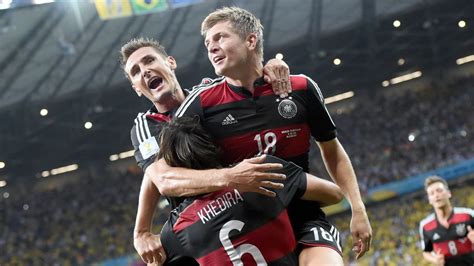 Deutschland Gegen Brasilien Dfb Team Gewinnt Wm Halbfinale Der