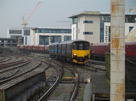 Great Western Railway Class 150 Sprinter 150124 Approaches Flickr