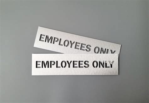 Employees only sign. Staff only door sign. Modern business signage ...