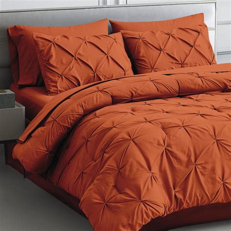 Mapleandstone Queen Comforter Set 7 Pieces Pintuck Bed In A Bag Queen Comforters