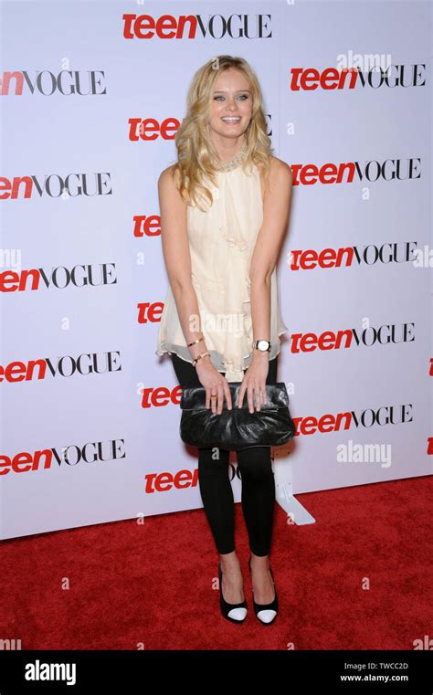 Los Angeles Ca September 18 2008 Sara Paxton At Teen Vogues Young