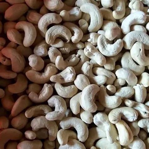 Whole Cashew Nut W320 At Rs 580 Kg In Panruti ID 27311242362