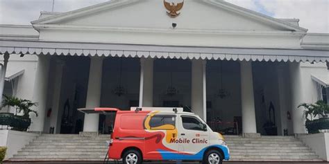 Daihatsu Sulap Gran Max Jadi Mobil Klinik Dan Informasi Untuk Tenaga