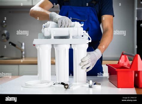 Water Purification Filter Install Stock Photo - Alamy