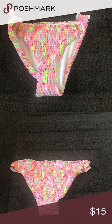 Victoria S Secret Bathing Suit Bottoms Bathing Suit Bottoms Floral Scrunchie Bikinis