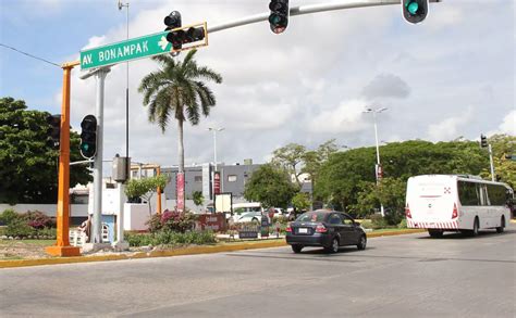 Cancún Avanza Modernización Integral del Sistema de Semáforos Ya Es