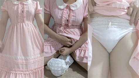 Crossdresser Wearing a Pink Dress and Jerking off on a Pull up Diaper 男の娘 洋服 偽娘 おむつ Pornhub Gay