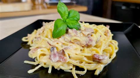 Nur Eier Speck und Käse Wie Du ein original Spaghetti Carbonara ganz