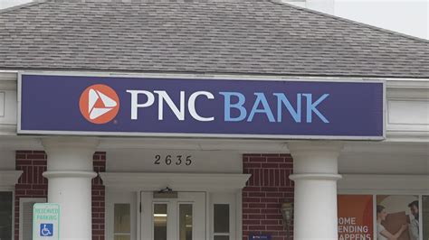 Beaumont Man Arrested After Demanding 5 From Pnc Bank Teller