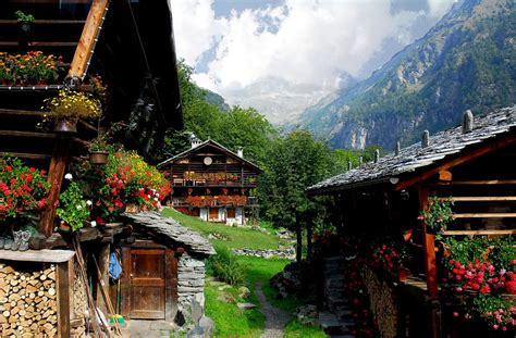 THE BEST TRAVEL PHOTOS | Alagna Valsesia, Italy