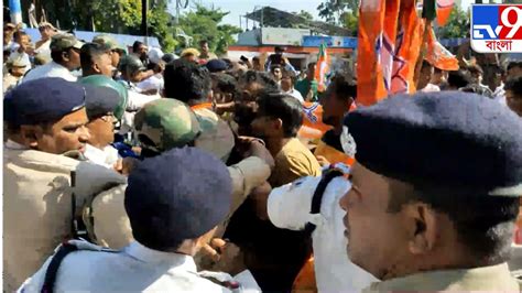 Bjp Protest টেটকাণ্ডের প্রতিবাদ দমদমে বিজেপির যুব মোর্চার মিছিলে