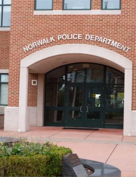 Man Charged With Assaulting Norwalk Police Officer Following Scuffle | Norwalk Daily Voice ...