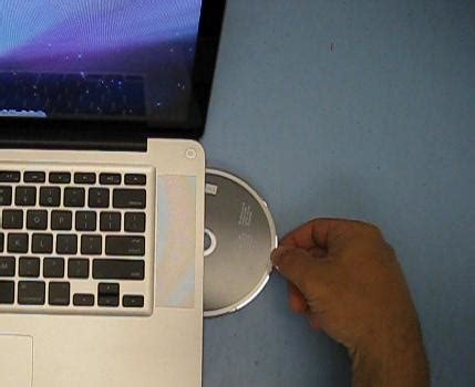 How to Eject a CD From a Mac