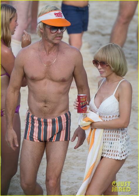 Guy Pearce Bares Hot Fit Body In New Movie Swinging Safari Photo