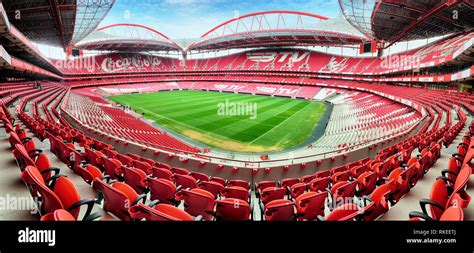 Benfica stadium hi-res stock photography and images - Alamy