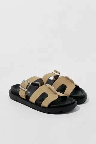Sandal