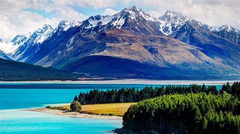 The Most Beautiful Photographs of Lake Tekapo in New Zealand | FREEYORK