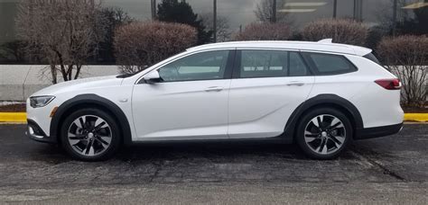 2018 Buick Regal Tourx Test Drive The Daily Drive Consumer Guide®