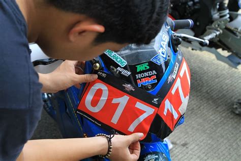 Photo Pebalap Indonesia Cbr Race Day Ice Day