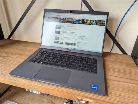 Recensione Del Portatile Dell Latitude Debutto Delle Prestazioni