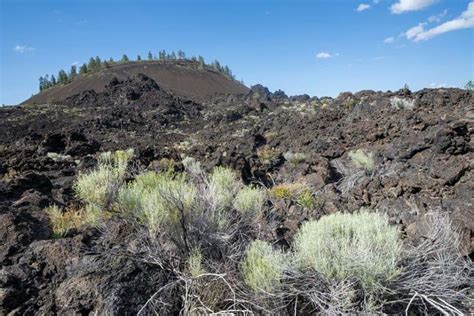 14 Best Hiking Trails Near Bend, Oregon - Territory Supply